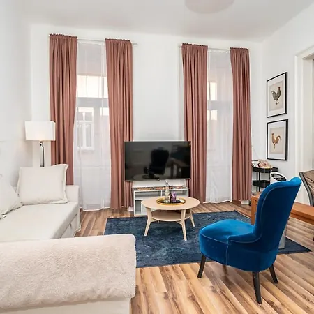 Apartment Milan Budapest