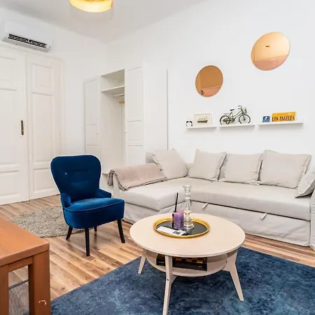 Milan 아파트 부다페스트